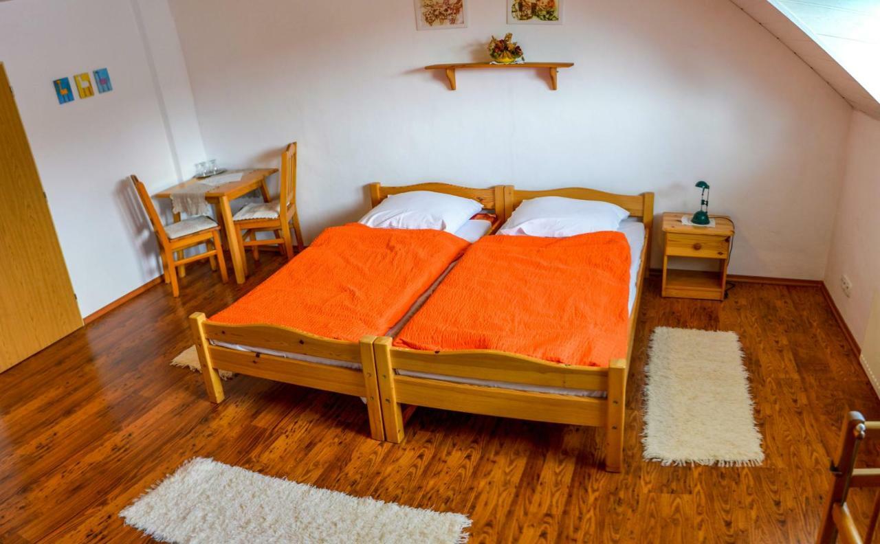 Penzión Gardoš Kežmarok Exterior foto