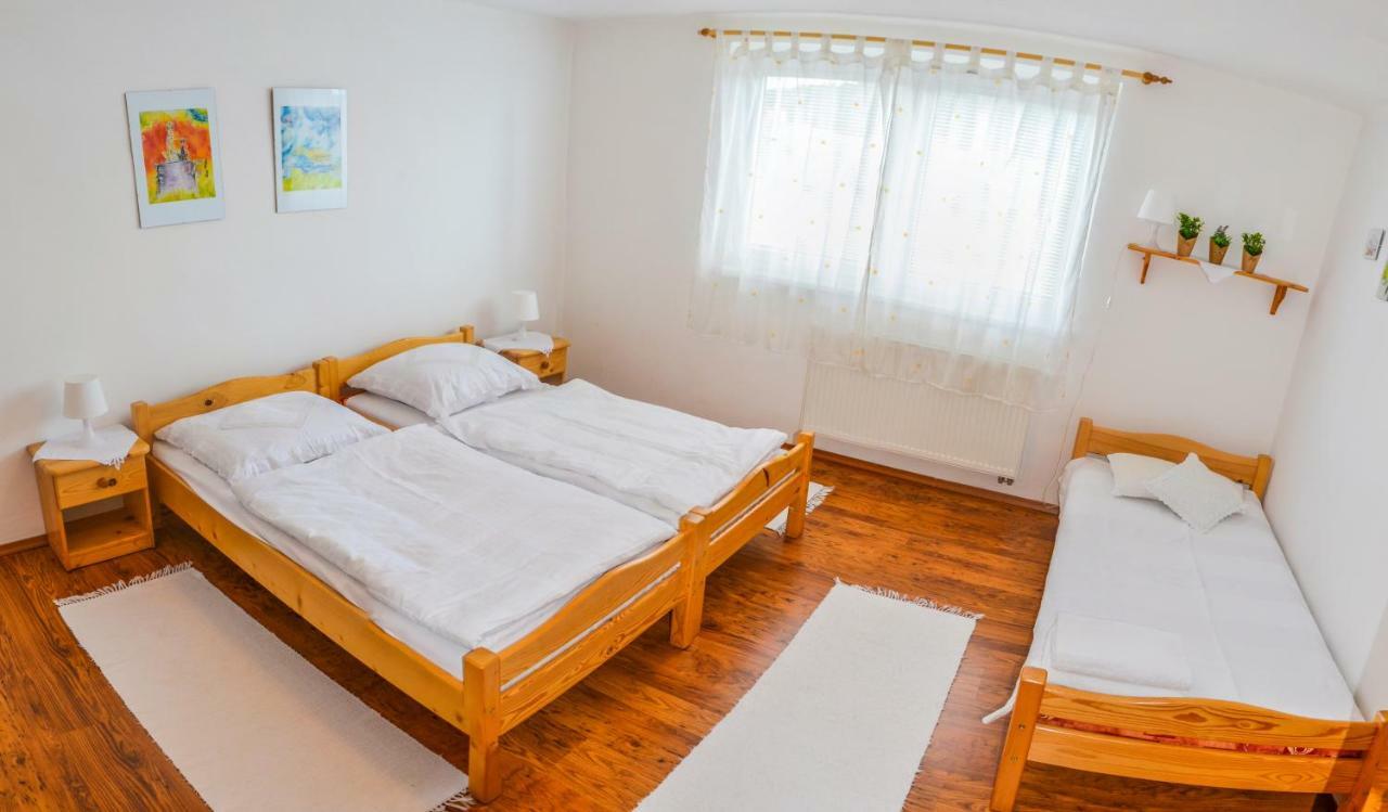 Penzión Gardoš Kežmarok Exterior foto